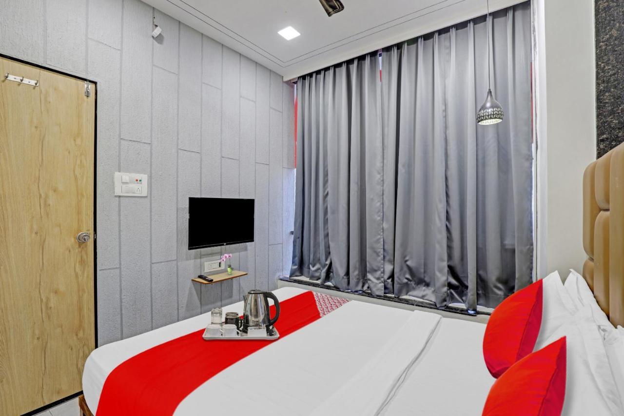 Hotel O Royal Orbit 수라트 외부 사진