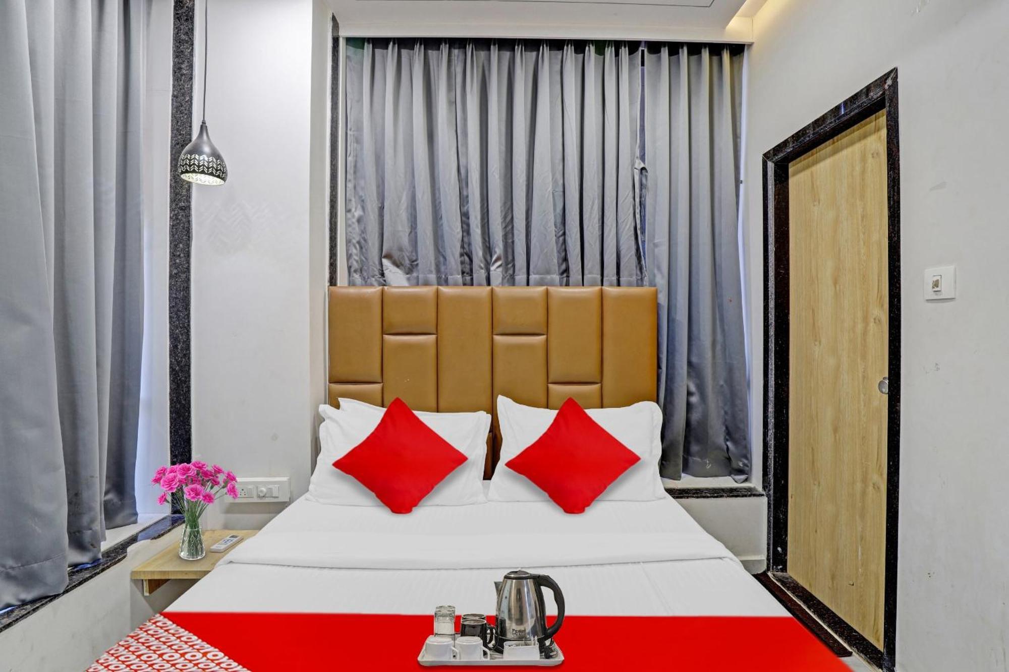Hotel O Royal Orbit 수라트 외부 사진